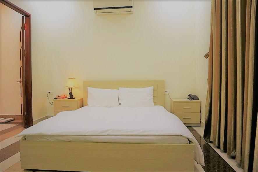 Cpn Apartment & Hotel Hai Phong Exterior photo